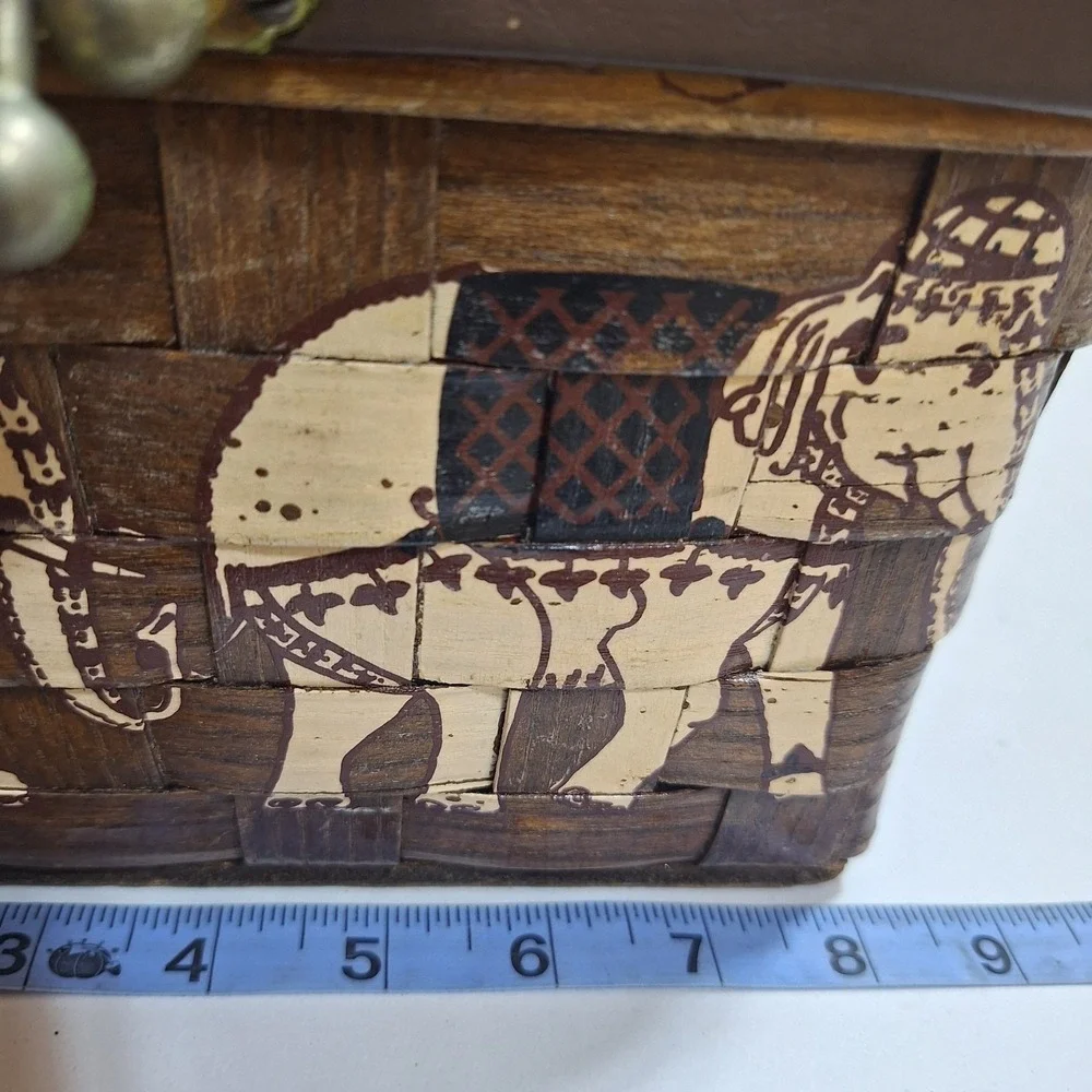 Vintage Caro-Nan Style Woven Wood Basket Purse Elephant Box Handbag Wooden Picni